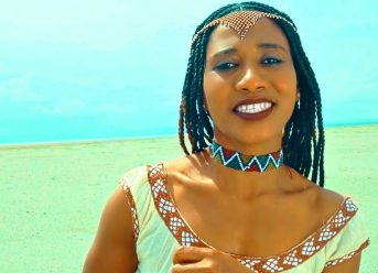 Gedena Aynekulu – Dawnasake | ዳውናሳኬ – New Ethiopian Music 2018 (Official Video)