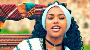 Maramawit Ageze - KURU GONDERE | ኩሩ ጎንደሬ - New Ethiopian Music 2018 (Official Video)