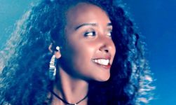 Lion Sunday - Min Tamechalesh | ምን ታመጫለሽ - New Ethiopian Music 2019 (Official Video)