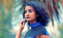 Ambachew Berhan - Endalatash | እንዳላጣሽ - New Ethiopian Music 2018 (Official Video)