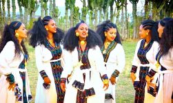 Rahel Getachew - Beal Gaesi | በዓል ጋዕሲ - Ethiopian Tigrigna Music 2018 (Official Video)