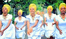 Ashenafi Zeberga - Tegem | ቴገም - New Ethiopian Music 2018 (Official Video)