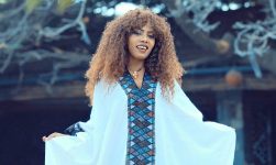 Tigist Aschilegn - Des Yilegnal | ደስ ይለኛል - New Ethiopian Music 2019 (Official Video)