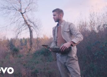 Calvin Harris, Rag'n'Bone Man – Giant (Official Video)