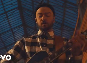 Justin Timberlake – Say Something ft. Chris Stapleton (Official Video)