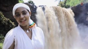 Ethiopian Music : Mekdes Tekalign መቅደስ ተካልኝ (እንፃይና) - New Ethiopian Music 2019(Official Video)