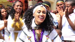 Ethiopian Music : Haregenesh Habtamu ሐረግነሽ ሀብታሙ (በማተቡ ጠና) - New Ethiopian Music 2019(Official Video)