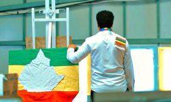 Abraham Nigussie - Teketye | ተከትዬ - New Ethiopian Music 2018 (Official Video)