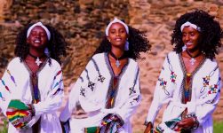 Ethiopian Music : Habtamu Yirga ሀብታሙ ይርጋ (ሕያው ነው) - New Ethiopian Music 2019(Official Video)