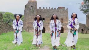 Ethiopian Music: Dawit Amsalu (Lanesasaw) ዳዊት አምሳሉ (ላነሳሳው) New Ethiopian Music 2020(Official Video)